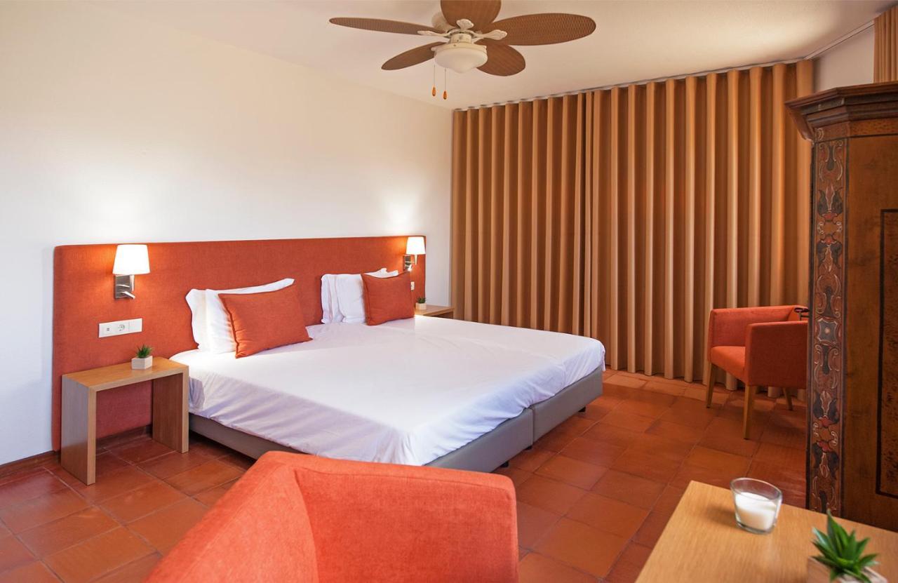 Theresia'S Porto Santo Luaran gambar