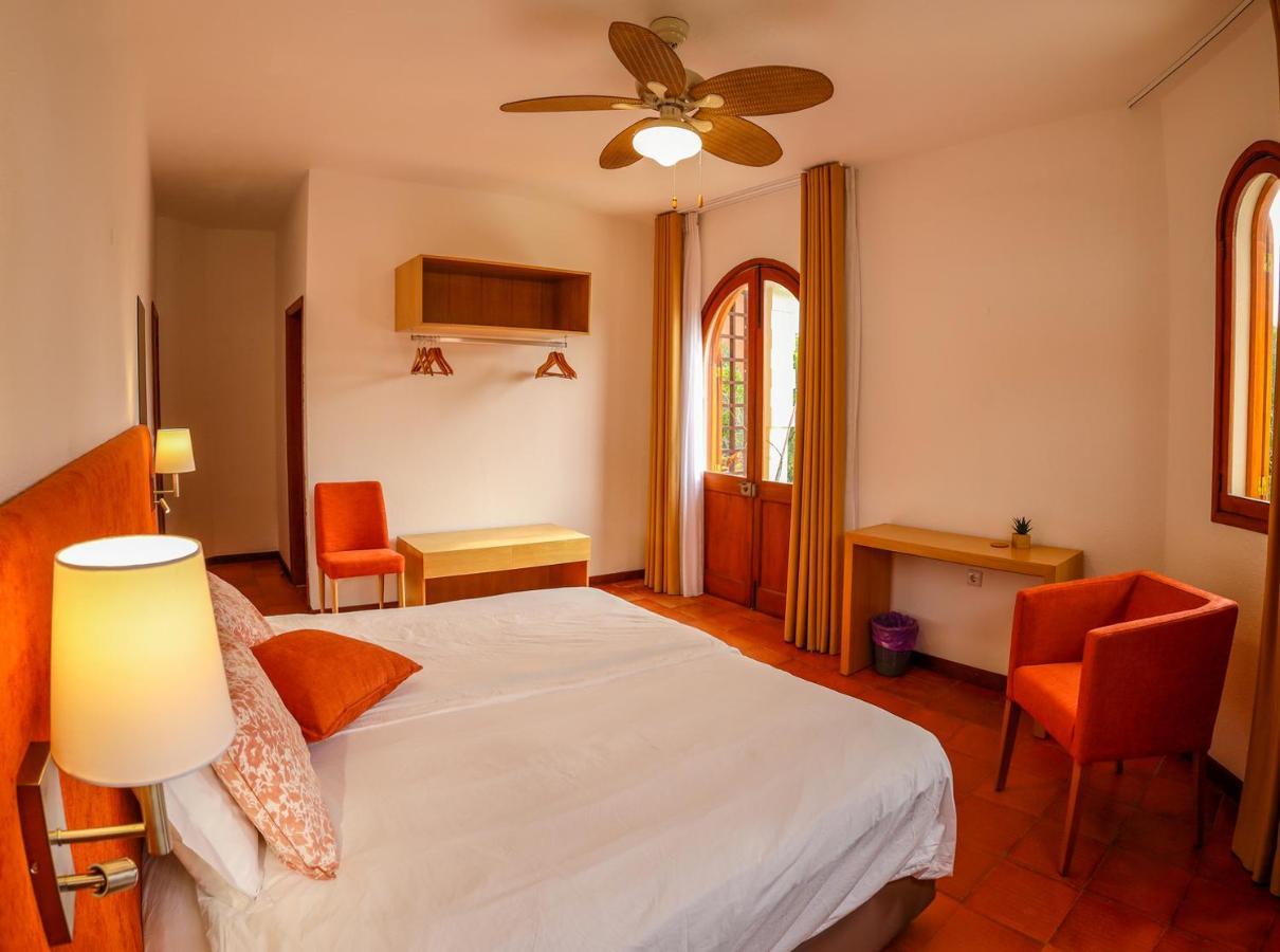 Theresia'S Porto Santo Luaran gambar