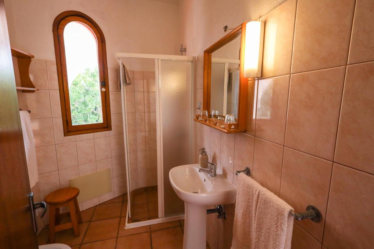 Theresia'S Porto Santo Luaran gambar