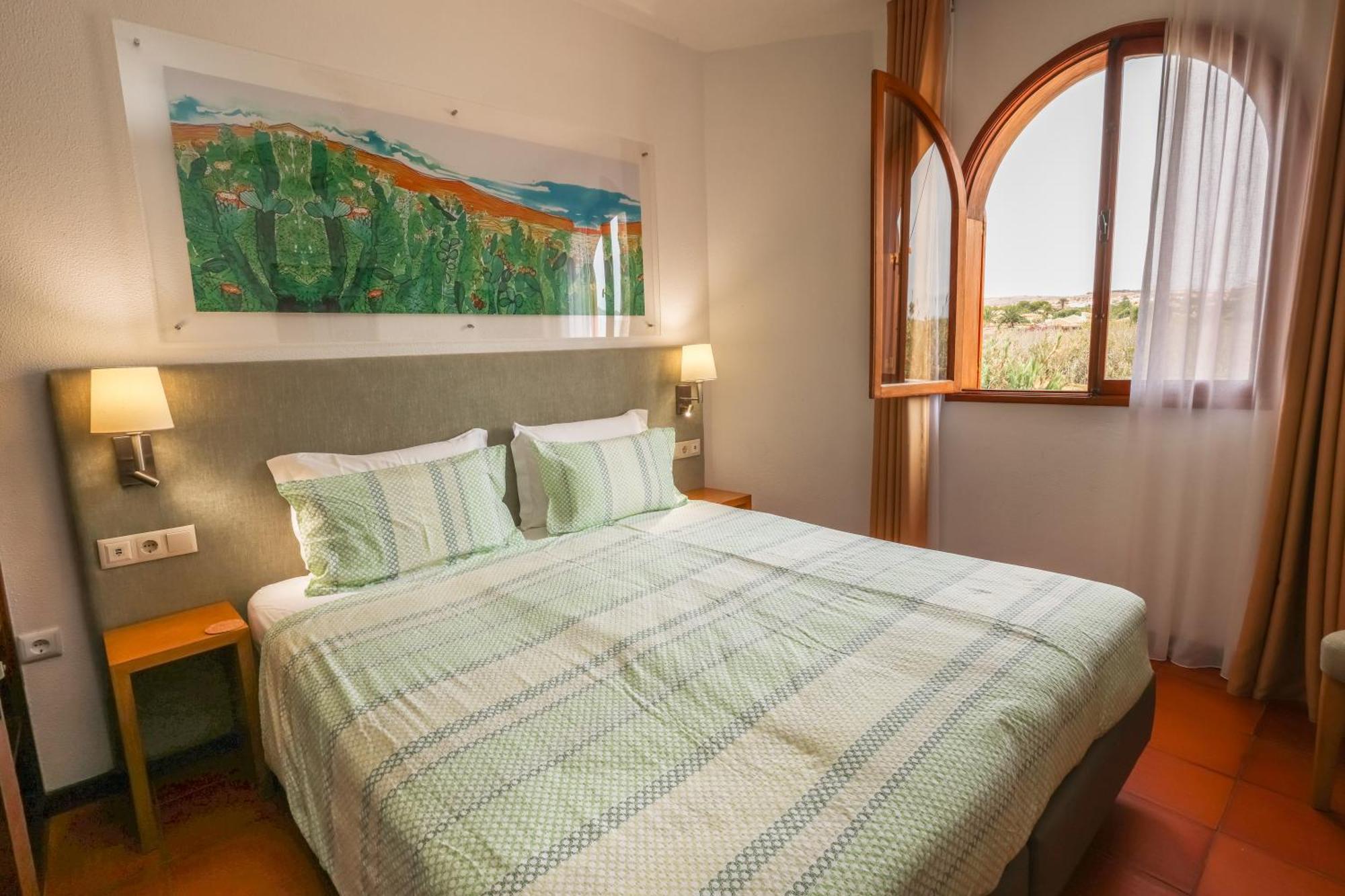 Theresia'S Porto Santo Luaran gambar